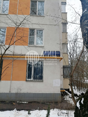 Продам двухкомнатную (2-комн.) квартиру, Энтузиастов ш, 100к4, Москва г