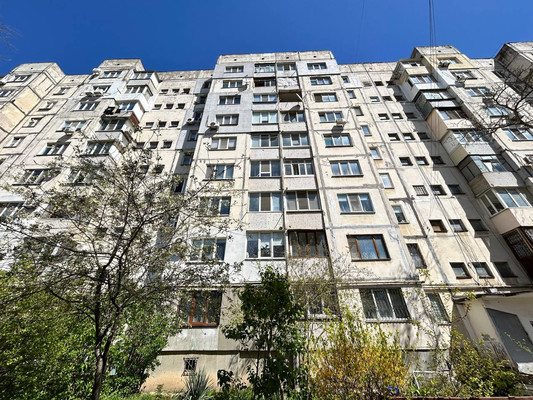 Продам однокомнатную (1-комн.) квартиру, 60 лет Октября ул, 19, Симферополь г