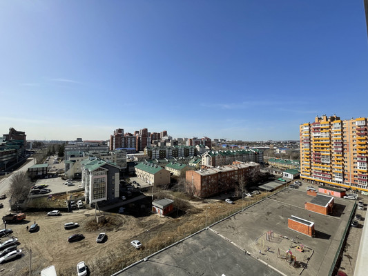 Продам двухкомнатную (2-комн.) квартиру, Байкальская ул, 301, Иркутск г