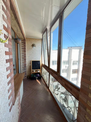Продам трехкомнатную (3-комн.) квартиру, Дуки ул, 60, Брянск г