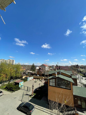 Продам трехкомнатную (3-комн.) квартиру, Тибетская ул, 1Б, Ростов-на-Дону г