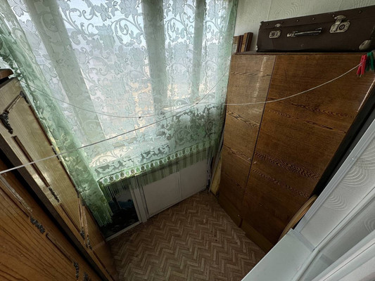 Продам трехкомнатную (3-комн.) квартиру, Ленина пр-кт, 85к4, Комсомольск-на-Амуре г