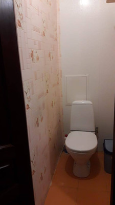 Продам двухкомнатную (2-комн.) квартиру, 35-й мкр, 7, Октябрьский г