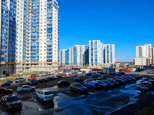 Продам однокомнатную (1-комн.) квартиру, Западный проезд, 13/1, имени Свердлова гп
