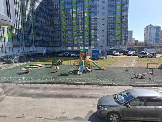 Продам однокомнатную (1-комн.) квартиру, Западный проезд, 13/1, имени Свердлова гп