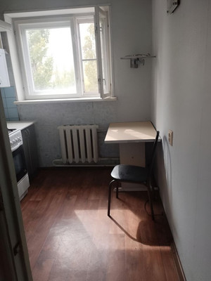 Продам трехкомнатную (3-комн.) квартиру, Строителей пр-кт, 8Б, Волгодонск г