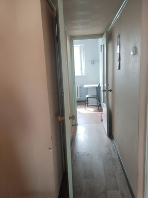 Продам трехкомнатную (3-комн.) квартиру, Строителей пр-кт, 8Б, Волгодонск г