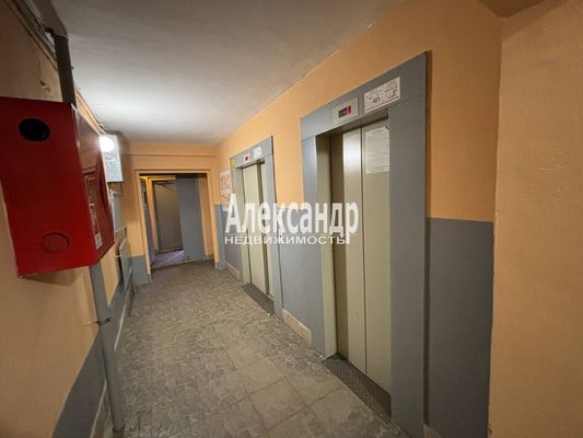Продам двухкомнатную (2-комн.) квартиру, Ленинский пр-кт, 96к2, Санкт-Петербург г