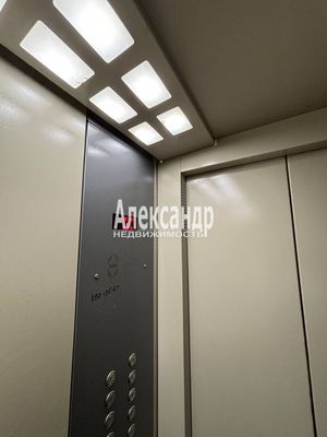 Продам двухкомнатную (2-комн.) квартиру, Ленинский пр-кт, 96к2, Санкт-Петербург г