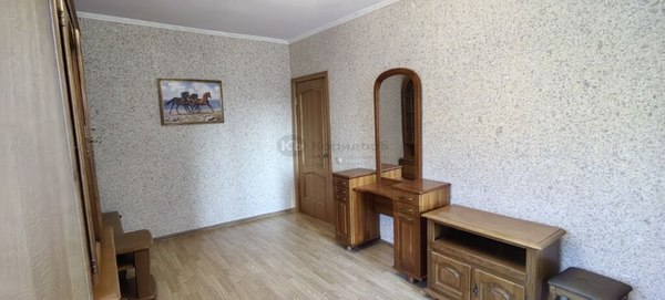 Продам двухкомнатную (2-комн.) квартиру, Маршала Чуйкова ул, 22к2, Москва г