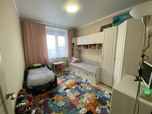 Продам двухкомнатную (2-комн.) квартиру, Маршала Жукова пр-кт, 21, Ростов-на-Дону г