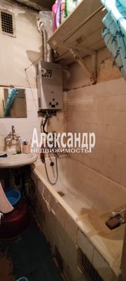 Продам комнату в 2-комн. квартире, Чекистов ул, 44, Санкт-Петербург г