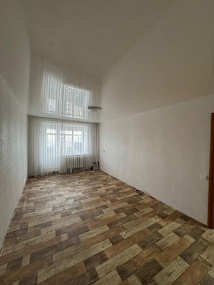 Продам однокомнатную (1-комн.) квартиру, Ямашева пр-кт, 17, Казань г
