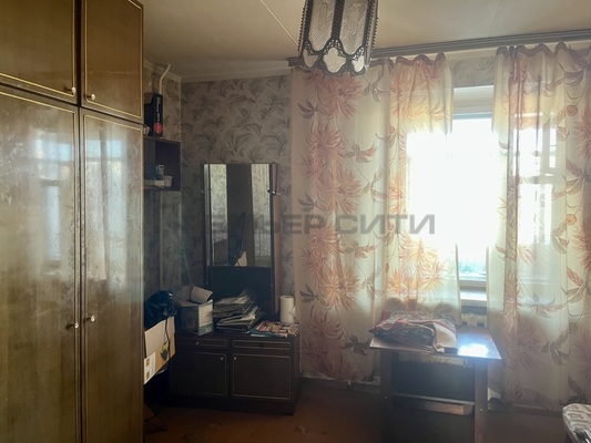 Продам трехкомнатную (3-комн.) квартиру, Окружная ул, 2, Калуга г