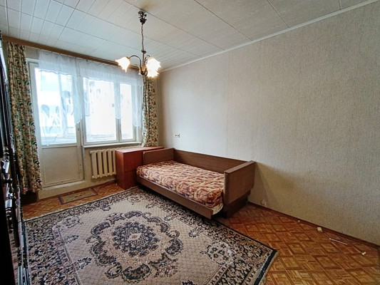 Продам трехкомнатную (3-комн.) квартиру, 10, Сватково с