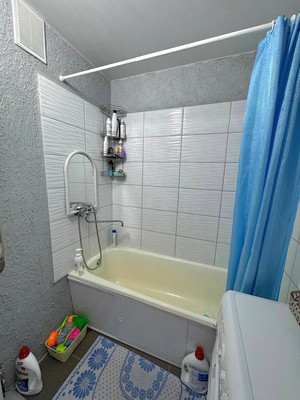 Продам двухкомнатную (2-комн.) квартиру, Сигаева ул, 12, Пермь г