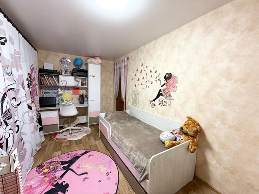 Продам двухкомнатную (2-комн.) квартиру, Ленинградская ул, 15, Воткинск г
