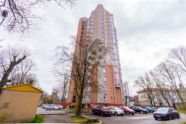 Продам двухкомнатную (2-комн.) квартиру, Киевская ул, 67 , Калининград г