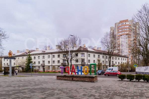 Продам двухкомнатную (2-комн.) квартиру, Киевская ул, 67 , Калининград г