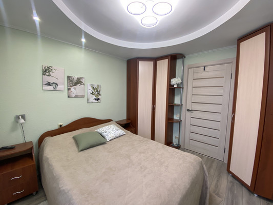Продам трехкомнатную (3-комн.) квартиру, 1 Мая ул, 2, Воткинск г