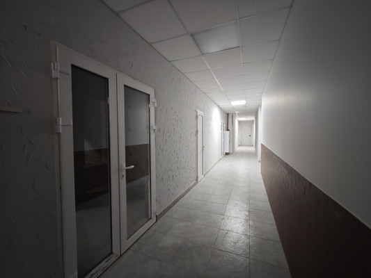 Продам коммерческое помещение 105,6 м2, Энгельса ул, 60, Новороссийск г