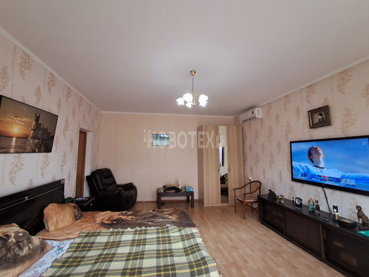 Продам дом, Строителей ул, 8а, Горячий Ключ г, 0 км от города