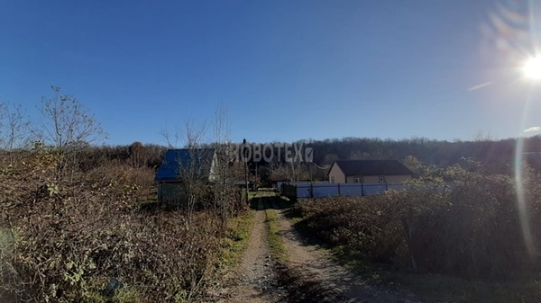 Продам участок 10,4 соток, Садоводство, Тихая ул, Горячий Ключ г, 0 км от города