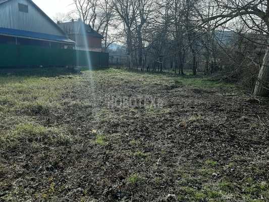 Продам участок 8,5 соток, Октябрьская ул, 50, Горячий Ключ г, 0 км от города