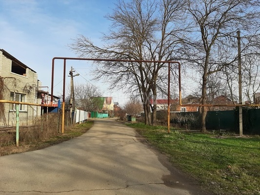 Продам участок 8,5 соток, Октябрьская ул, 50, Горячий Ключ г, 0 км от города