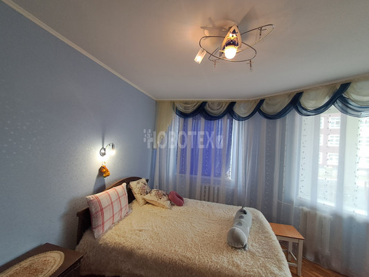 Продам двухкомнатную (2-комн.) квартиру, Ленина ул, 232г, Горячий Ключ г