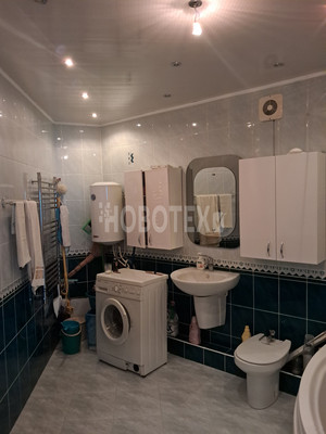 Продам двухкомнатную (2-комн.) квартиру, Ленина ул, 232г, Горячий Ключ г