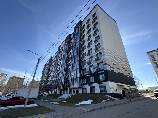 Продам двухкомнатную (2-комн.) квартиру, Шлюзовая ул, 8к3, Икша рп