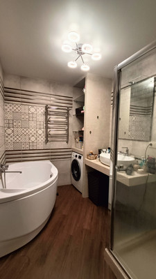 Продам трехкомнатную (3-комн.) квартиру, Интернациональная ул, 16к7, Рязань г