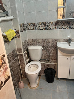 Продам однокомнатную (1-комн.) квартиру, Коммунистическая ул, 8, Медведево пгт