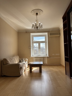 Продам двухкомнатную (2-комн.) квартиру, Госпитальный Вал ул, 5к18, Москва г