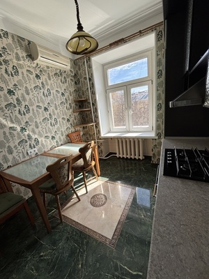Продам двухкомнатную (2-комн.) квартиру, Госпитальный Вал ул, 5к18, Москва г