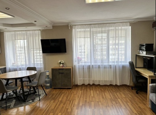 Продам трехкомнатную (3-комн.) квартиру, Ворошиловский пр-кт, 91к1, Ростов-на-Дону г
