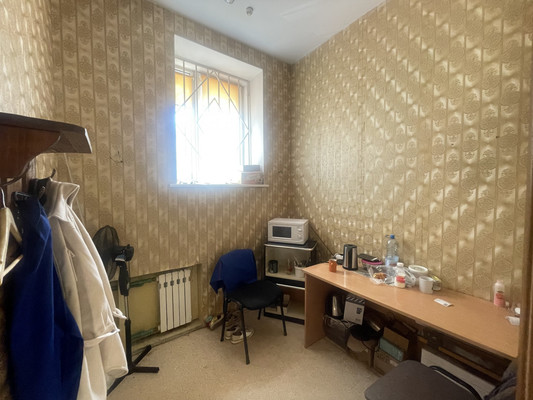 Продам торговое помещение 102,6 м2, Московский пр-кт, 80-90, Калининград г