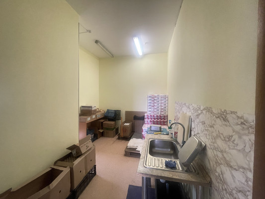 Продам торговое помещение 102,6 м2, Московский пр-кт, 80-90, Калининград г