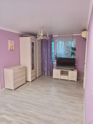 Продам двухкомнатную (2-комн.) квартиру, Погодина ул, 6/1, Ростов-на-Дону г
