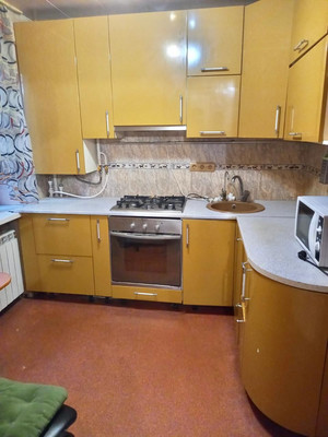 Продам двухкомнатную (2-комн.) квартиру, Погодина ул, 6/1, Ростов-на-Дону г