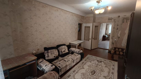 Продам двухкомнатную (2-комн.) квартиру, 2-я Краснодарская ул, 157/1, Ростов-на-Дону г