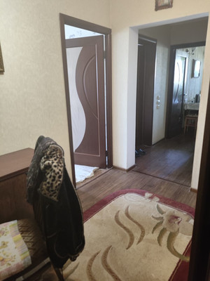Продам двухкомнатную (2-комн.) квартиру, Уральская ул, 111, Краснодар г