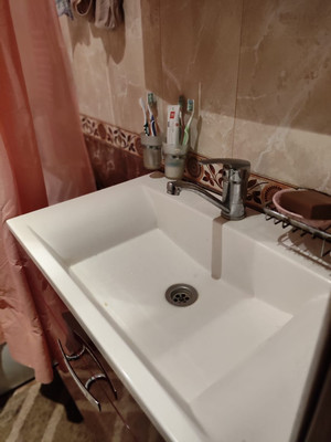 Продам двухкомнатную (2-комн.) квартиру, Уральская ул, 111, Краснодар г