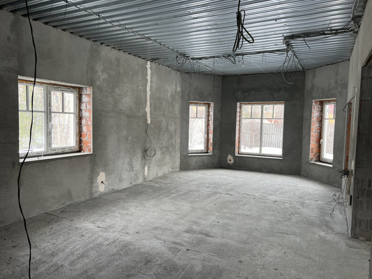 Продам коттедж, Зеленая Набережная ул, 38, Кола г, 0 км от города