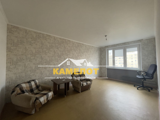 Продам трехкомнатную (3-комн.) квартиру, Сумской проезд, 12к3, Москва г