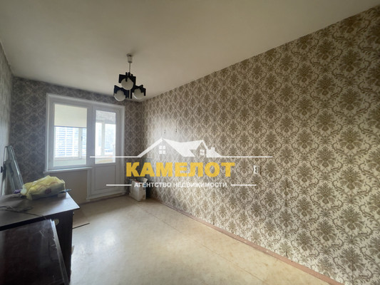 Продам трехкомнатную (3-комн.) квартиру, Сумской проезд, 12к3, Москва г