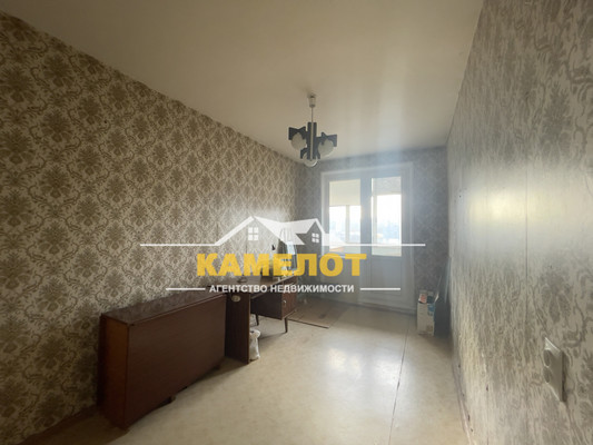 Продам трехкомнатную (3-комн.) квартиру, Сумской проезд, 12к3, Москва г