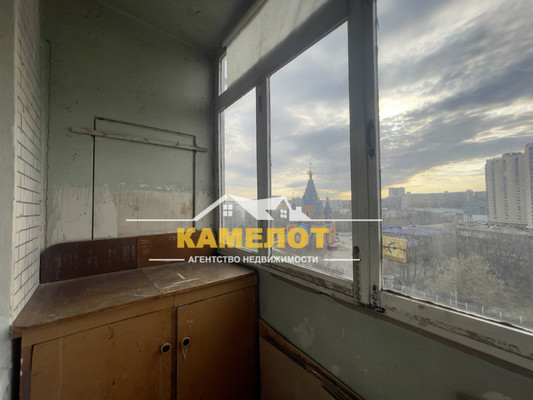 Продам трехкомнатную (3-комн.) квартиру, Сумской проезд, 12к3, Москва г