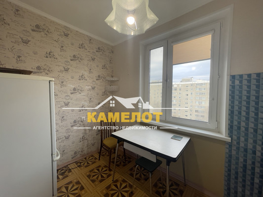 Продам трехкомнатную (3-комн.) квартиру, Сумской проезд, 12к3, Москва г